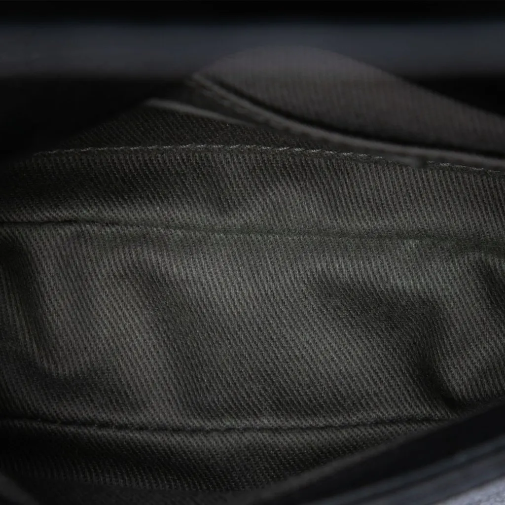 Chanel Mini CC Iridescent Calfskin Diamond Stitch Flap Black Leather Very good - Model View