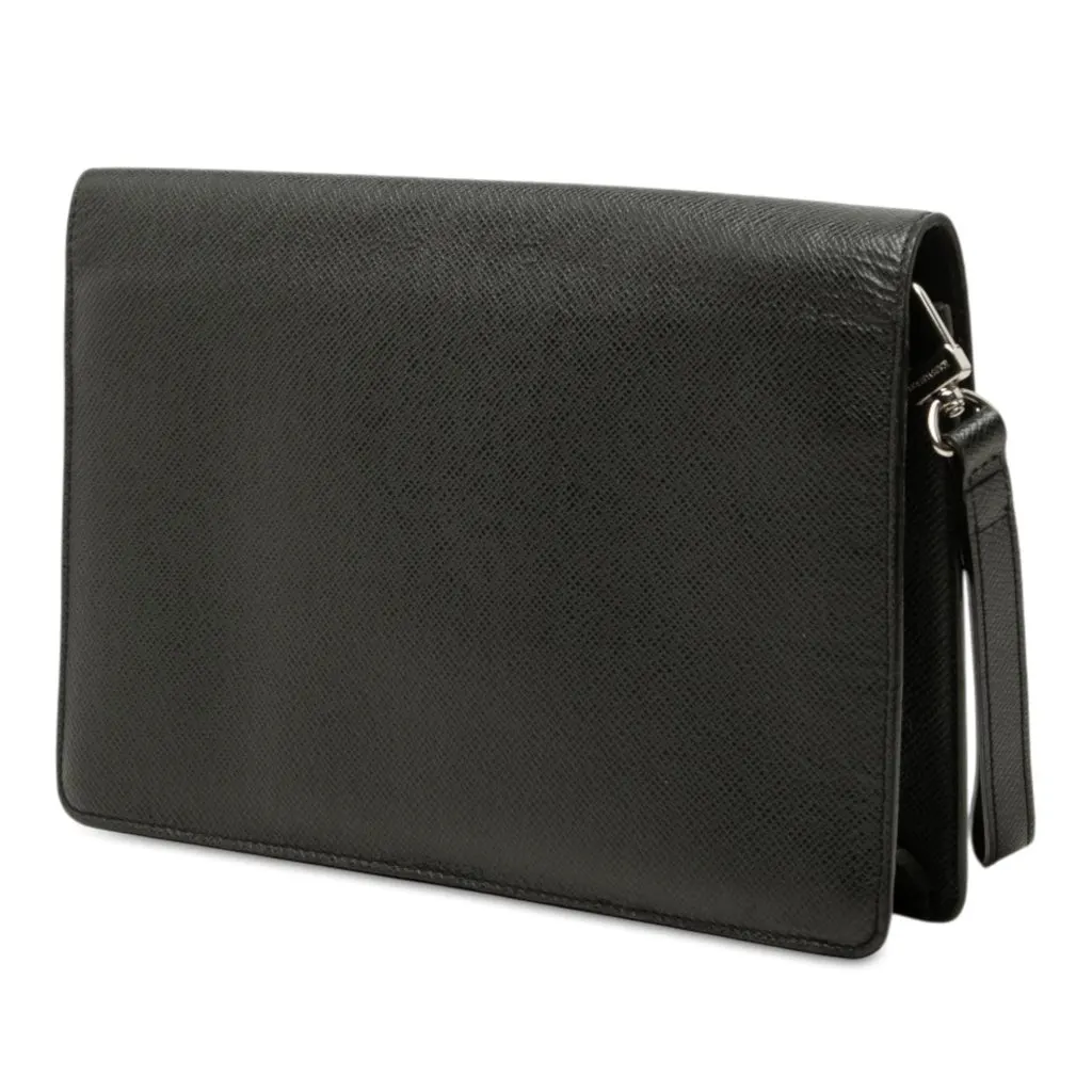 Louis Vuitton Taiga Belaia Clutch Black Leather Very good - Back View