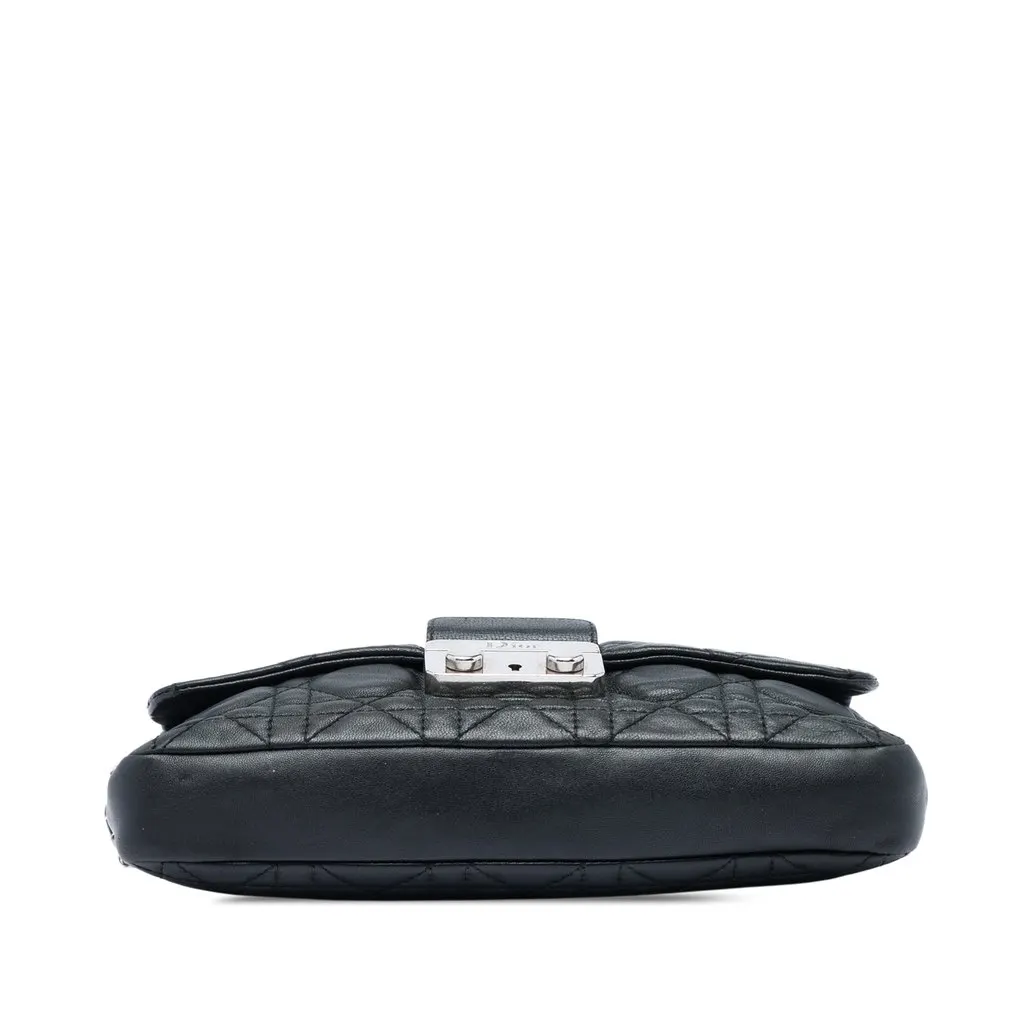 Dior Lambskin Cannage New Lock Pouch Black Leather Very good - Inside View