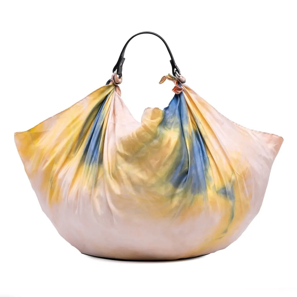 Celine Silk Scarf Bag Pink Very good - Front View