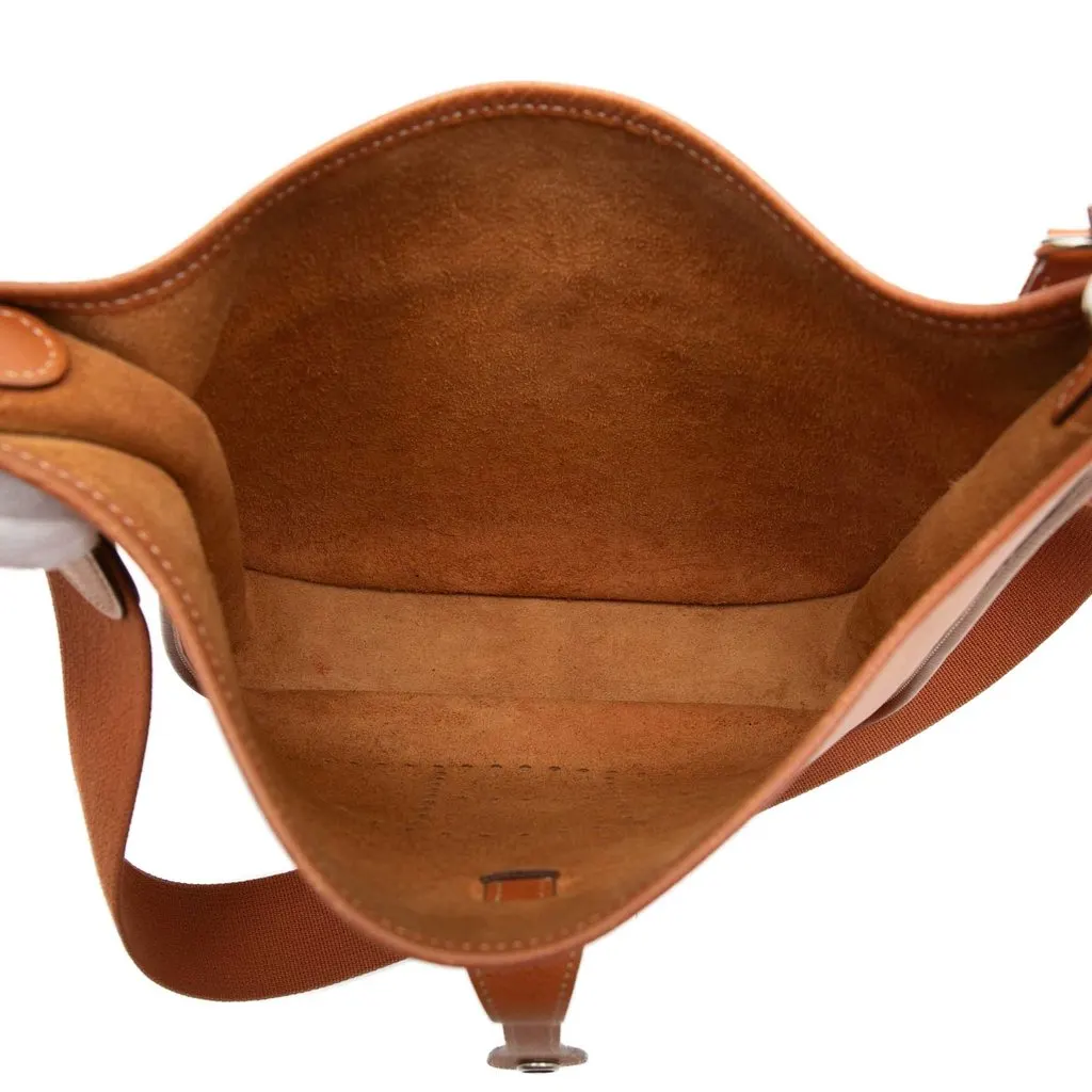 Hermès Clemence Evelyn II PM Brown Leather Very good - Model View