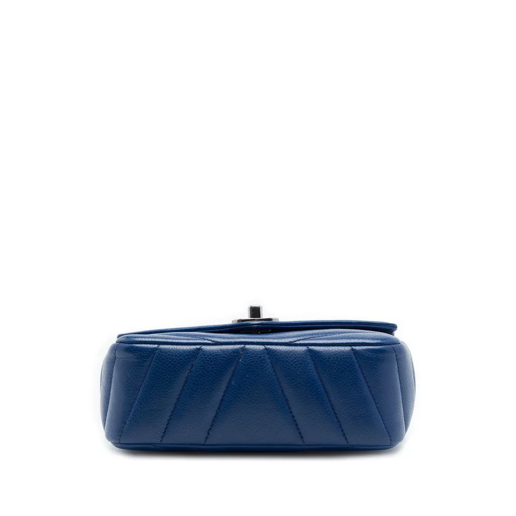 Chanel Mini Caviar Chevron Data Center Envelope Flap Blue Leather Very good - Inside View