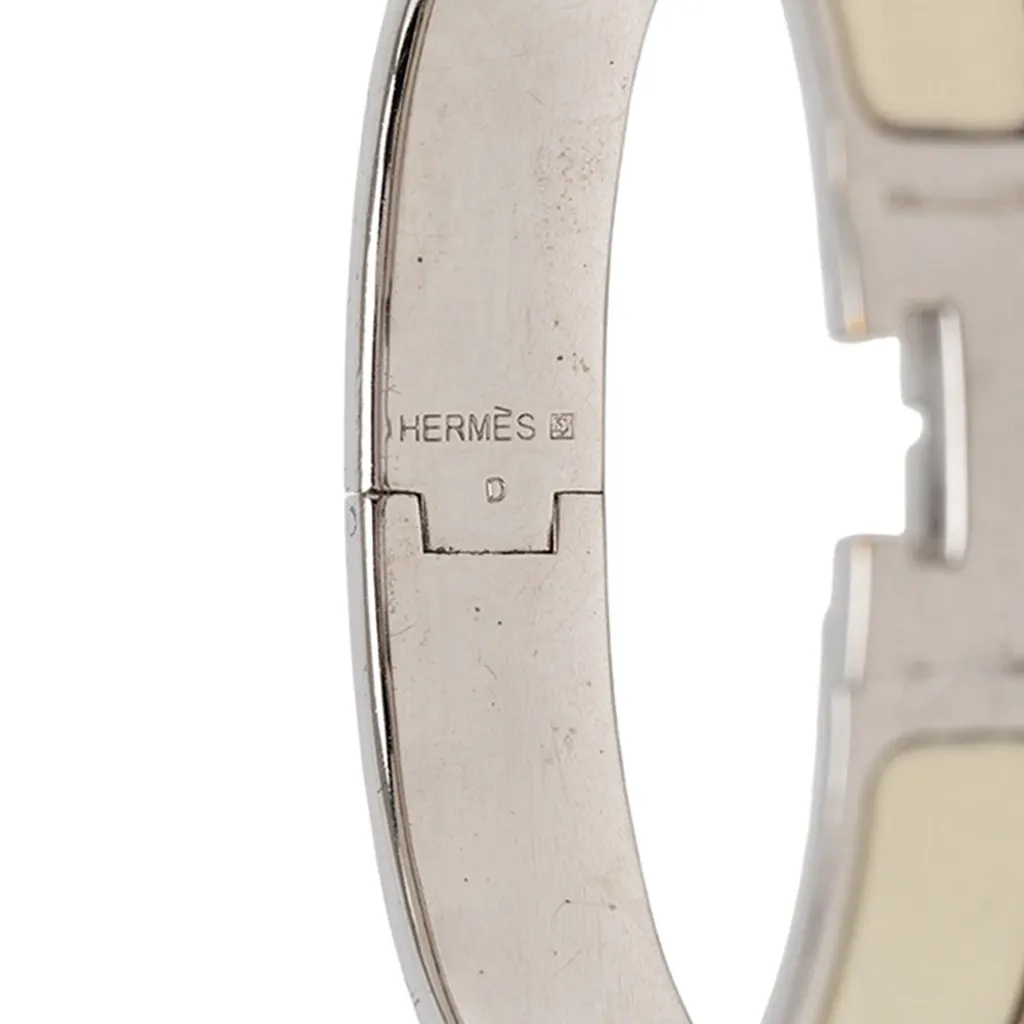 Hermès Narrow Enamel Clic Clac H Bracelet PM White Very good - Model View