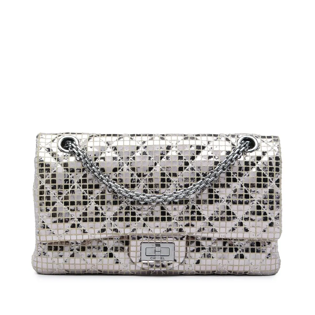 Chanel Quilted Mirror Calfskin and Suede Reissue 2.55 Double Flap 225 Silver Leather Very good - Front View