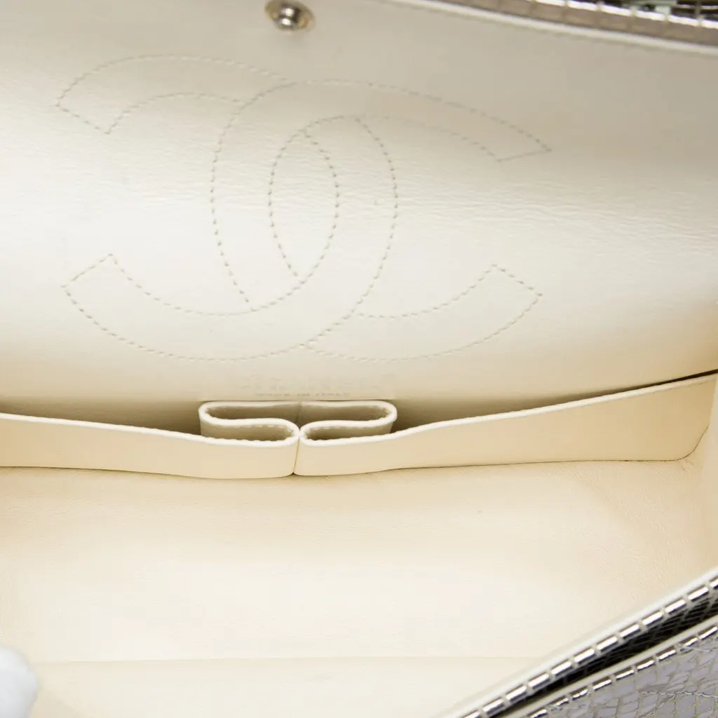 Chanel Quilted Mirror Calfskin and Suede Reissue 2.55 Double Flap 225 Silver Leather Very good - Model View