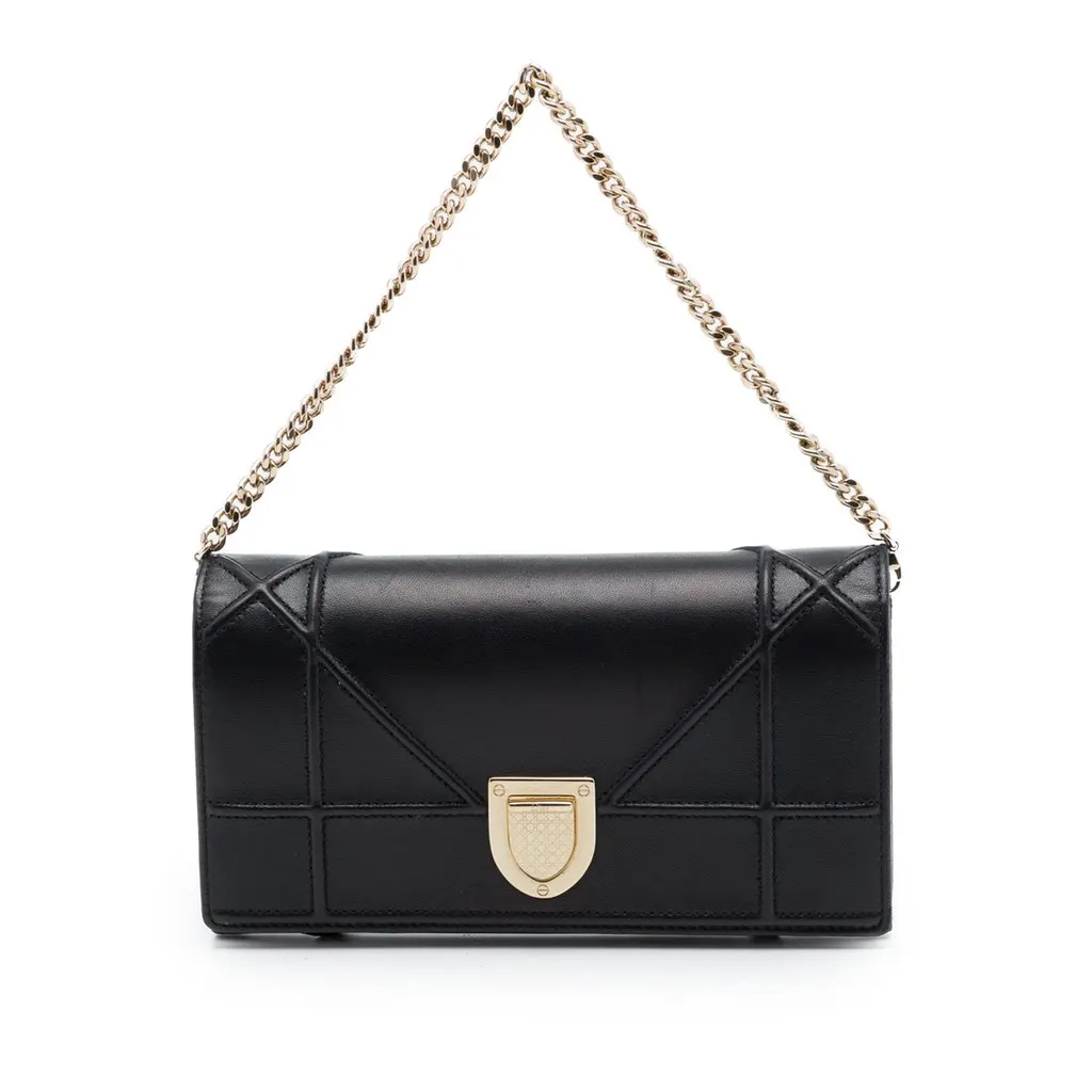 Dior Smooth Calfskin Diorama Croisiere Wallet on Chain Black Leather Very good - Front View