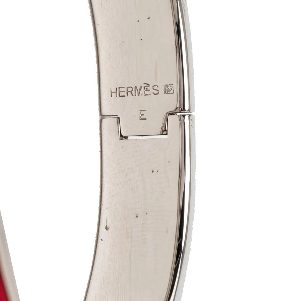 Hermès Narrow Enamel Clic H Bracelet PM Red Very good - Model View