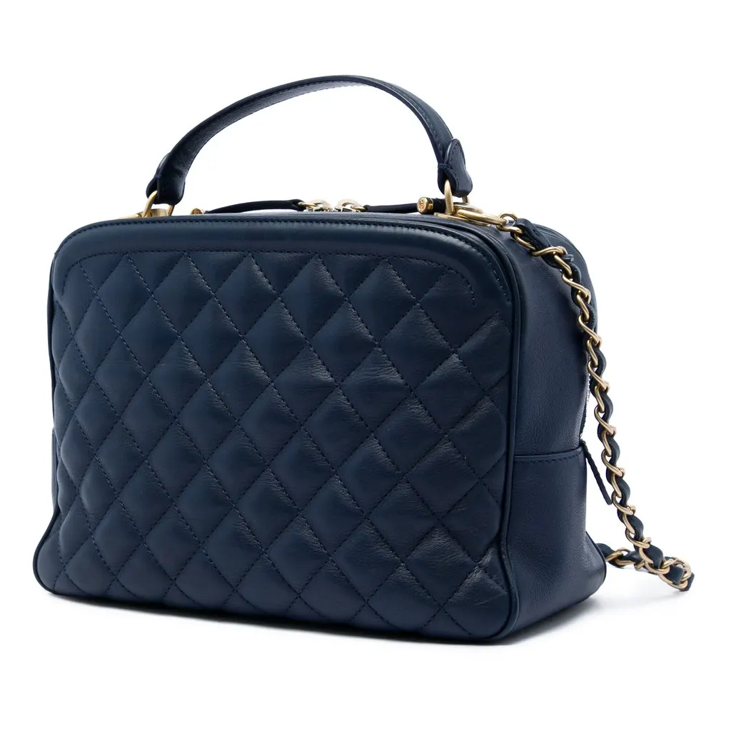 Chanel Medium CC Quilted Lambskin Top Handle Vanity Case with Chain Blue Leather Very good - Back View
