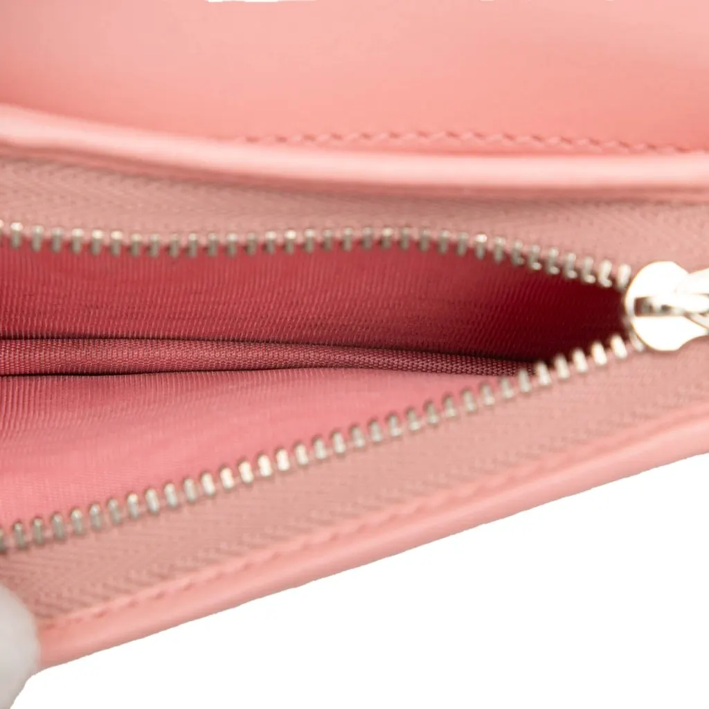 Gucci Mini GG Marmont Matelasse Calfskin Wallet On Chain Pink Leather Very good - Model View