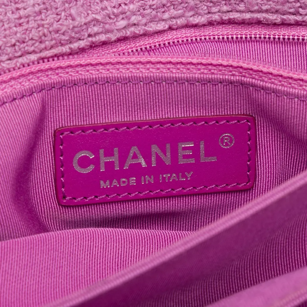Chanel CC Quilted Tweed Accordion Flap Pink Tweed Very good - Box View