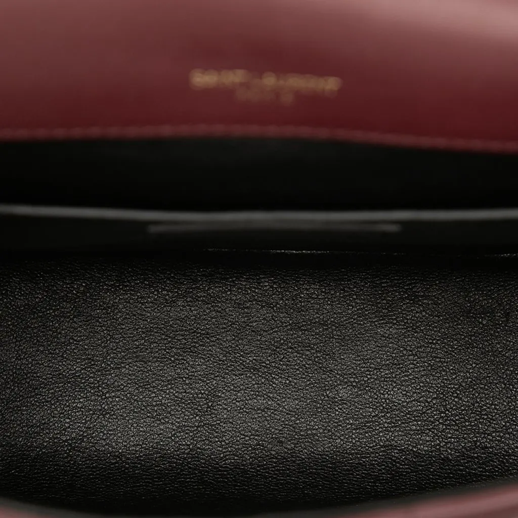 Saint Laurent Medium Lambskin Monogram Vicky Chain Bag Red Leather Very good - Model View