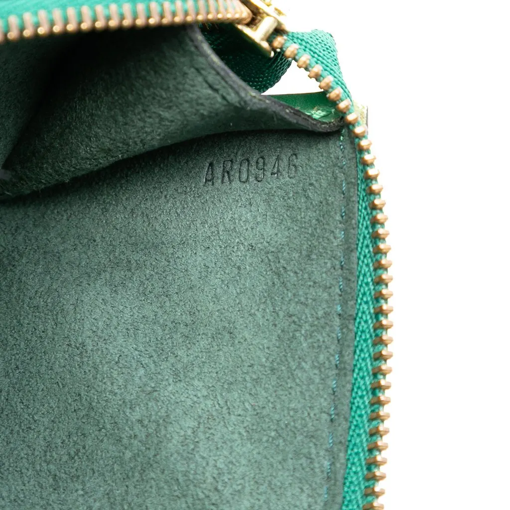 Louis Vuitton Epi Pochette Accessoires Green Leather Very good - Box View