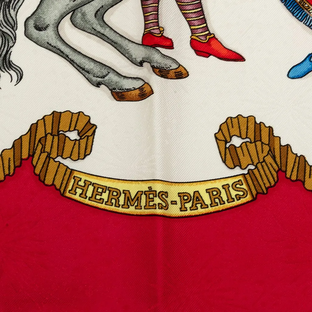 Hermès Les Fetes du Roi Soleil Silk Scarf 90 White Silk Never worn - Inside View