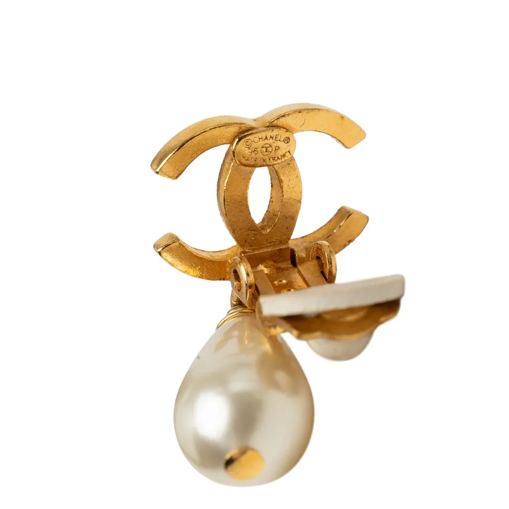 Chanel CC Gold Plated Faux Pearl Drop Clip on Earrings Gold Metal Very good - Inside View