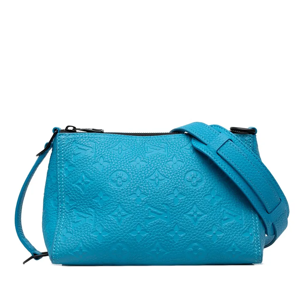 Louis Vuitton Monogram Taurillon Triangle Messenger Blue Leather Very good - Front View