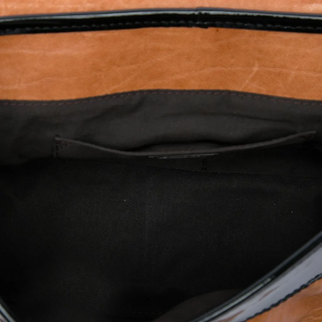 Fendi Medium Leather B Bag Top Handle Bag Brown Leather Very good - Model View