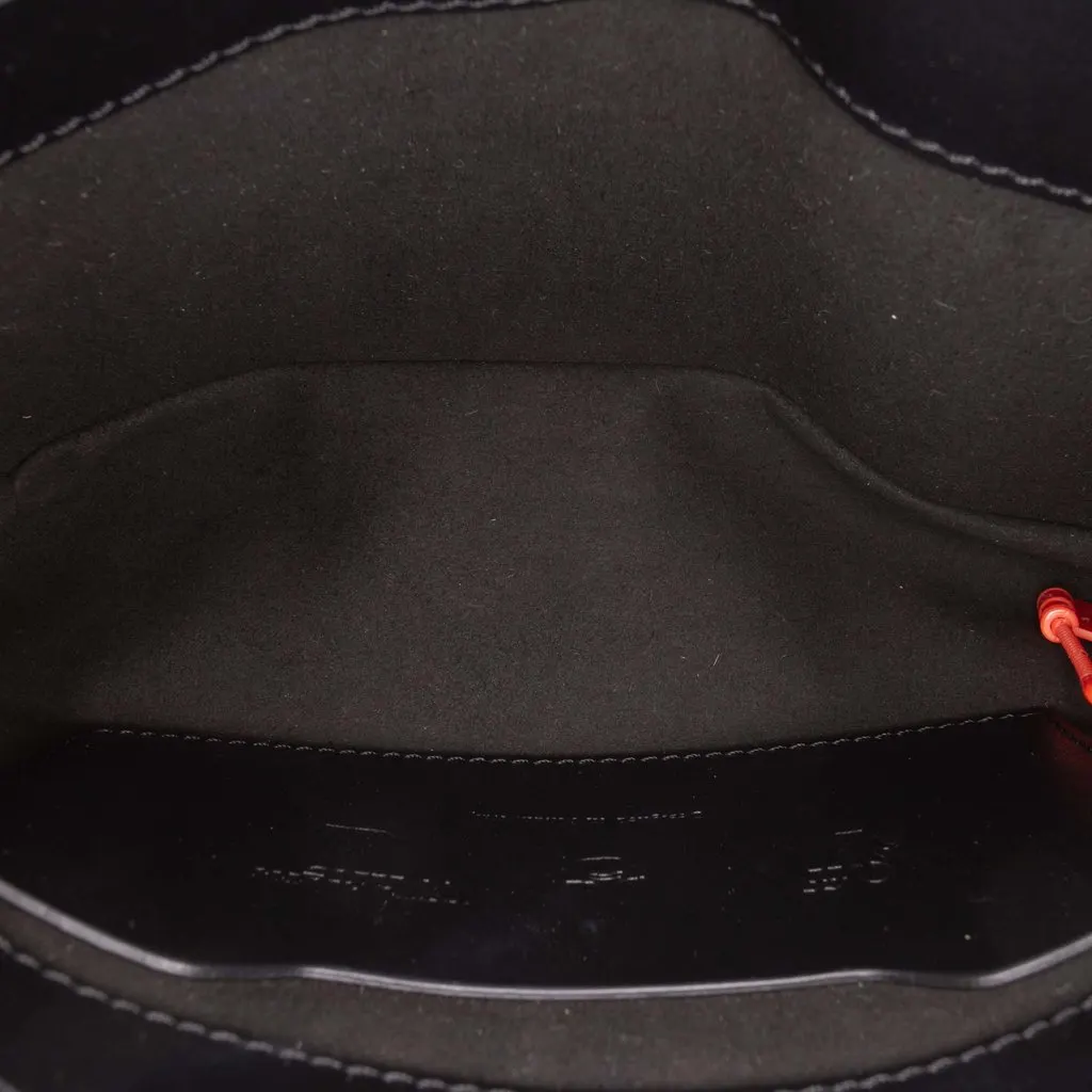 Off-White Embossed Leather Diag Binder Clip Flap Black Leather Very good - Model View