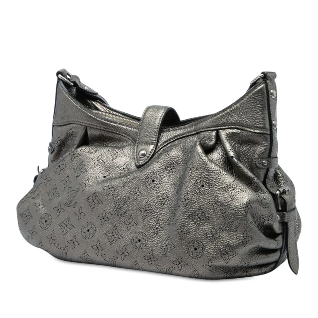 Louis Vuitton Monogram Mahina XS Silver Leather Very good - Back View