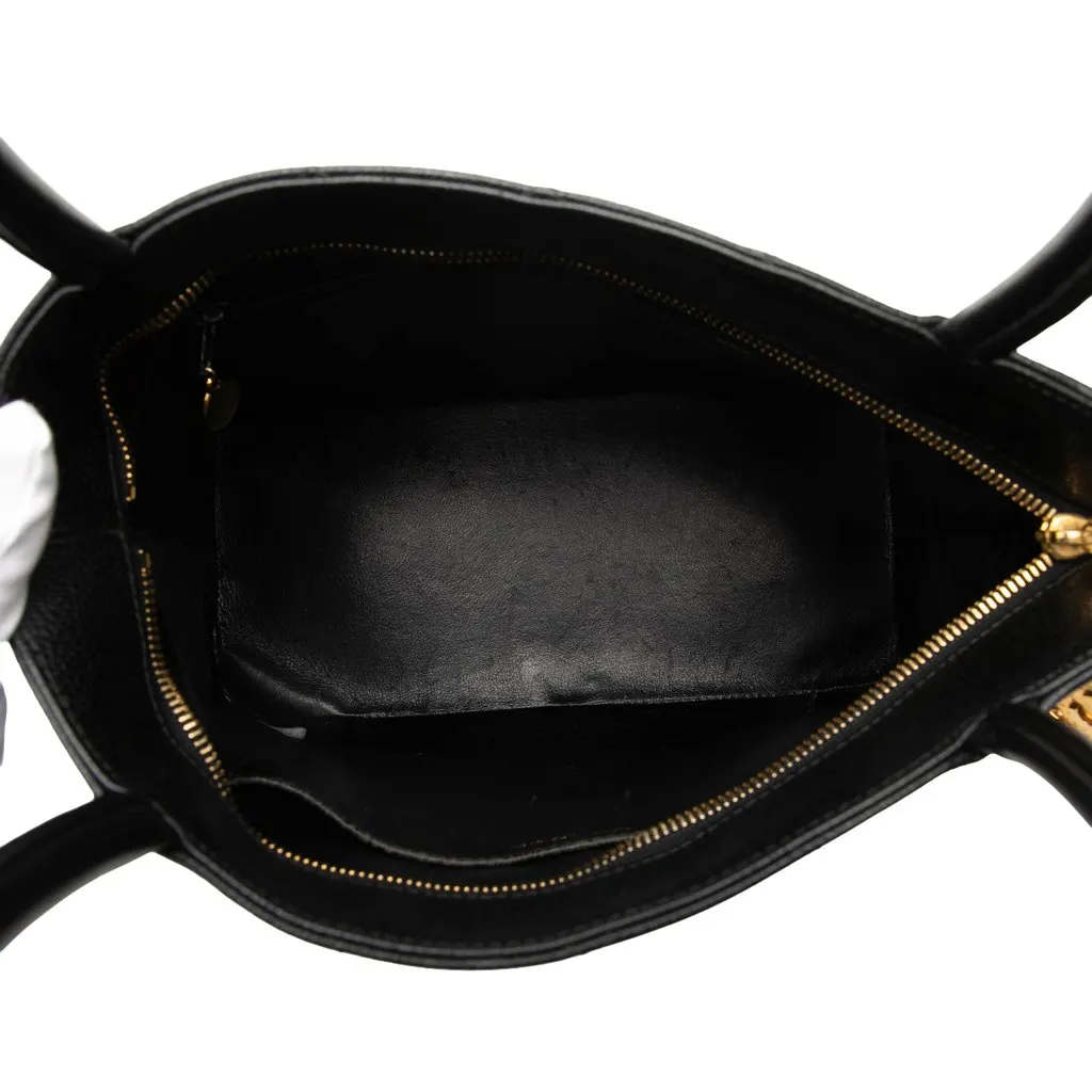 Chanel Caviar Medallion Tote Black Leather Very good - Model View