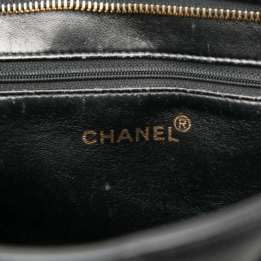Chanel Caviar Medallion Tote Black Leather Very good - Box View