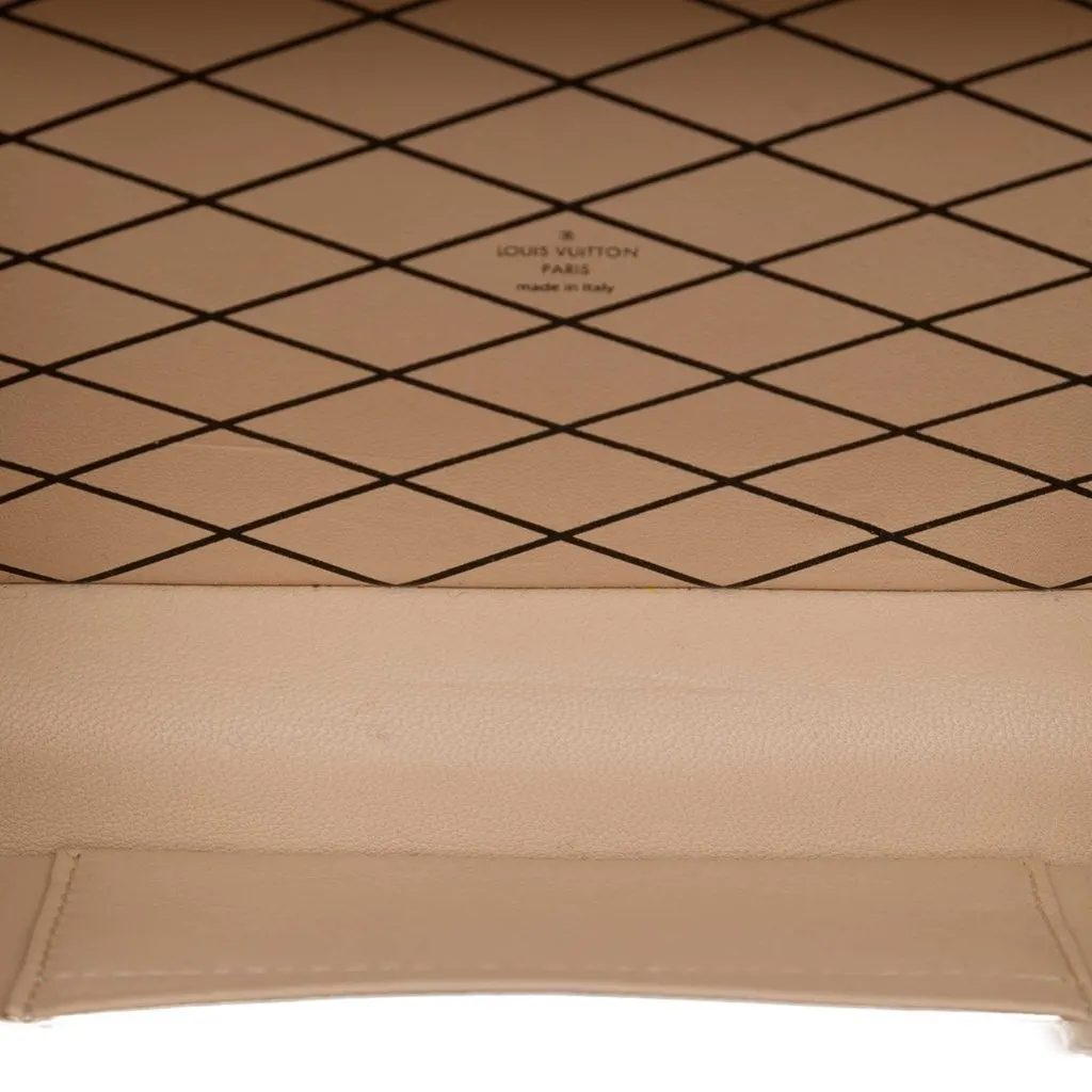 Louis Vuitton Epi Petite Malle Gold Leather Very good - Model View