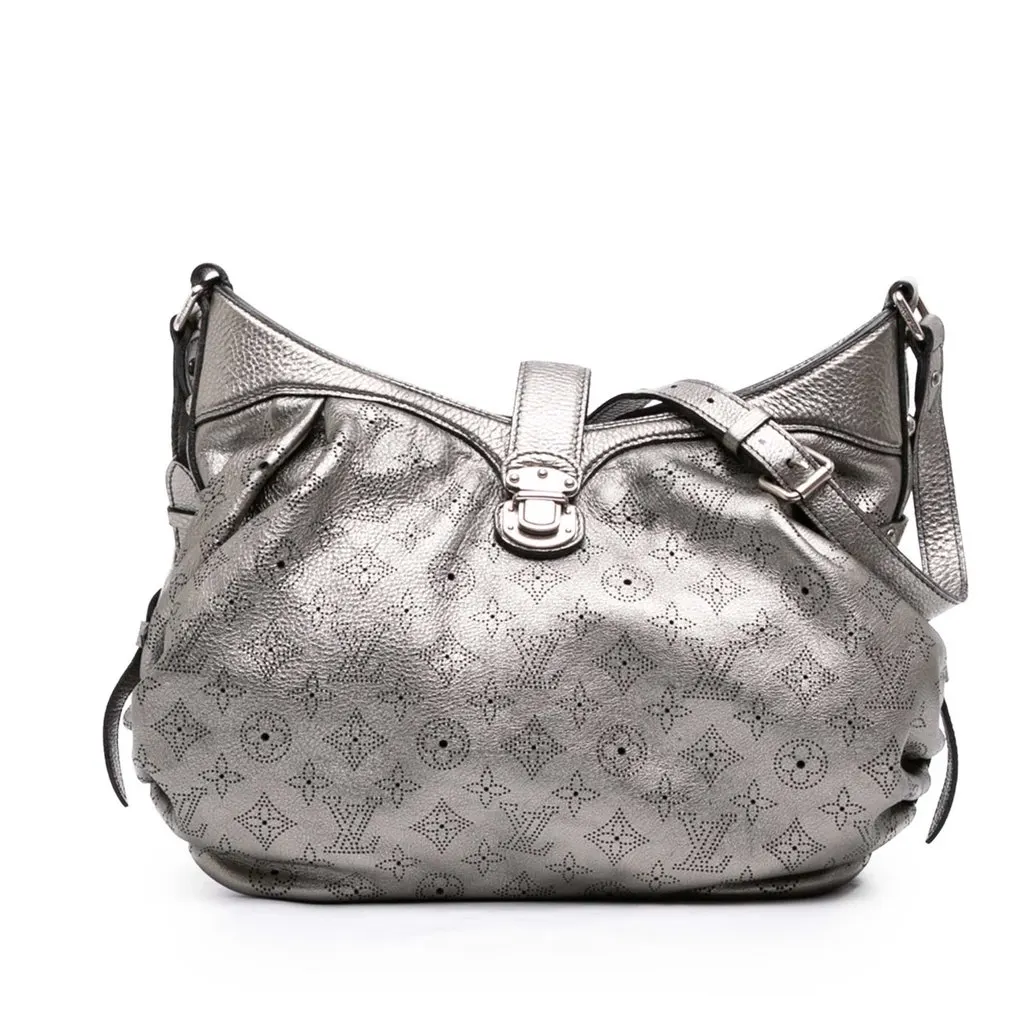 Louis Vuitton Monogram Mahina XS Silver Leather Very good - Front View