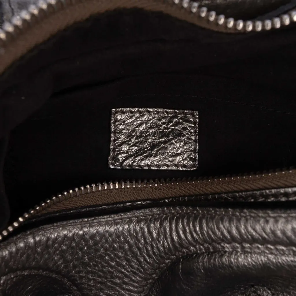 Louis Vuitton Monogram Mahina XS Silver Leather Very good - Box View
