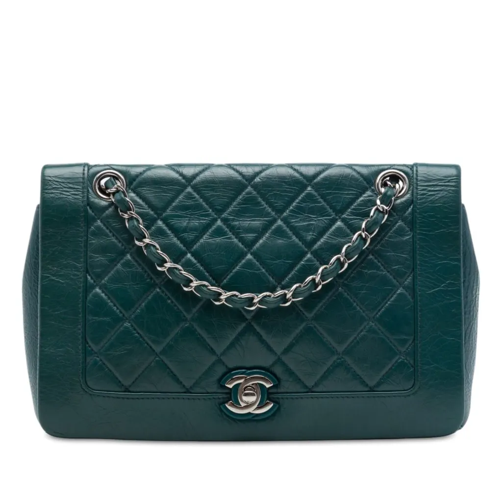 Chanel Medium Quilted Crumpled Calfskin Bi Vintage Full Flap Green Leather Very good - Front View