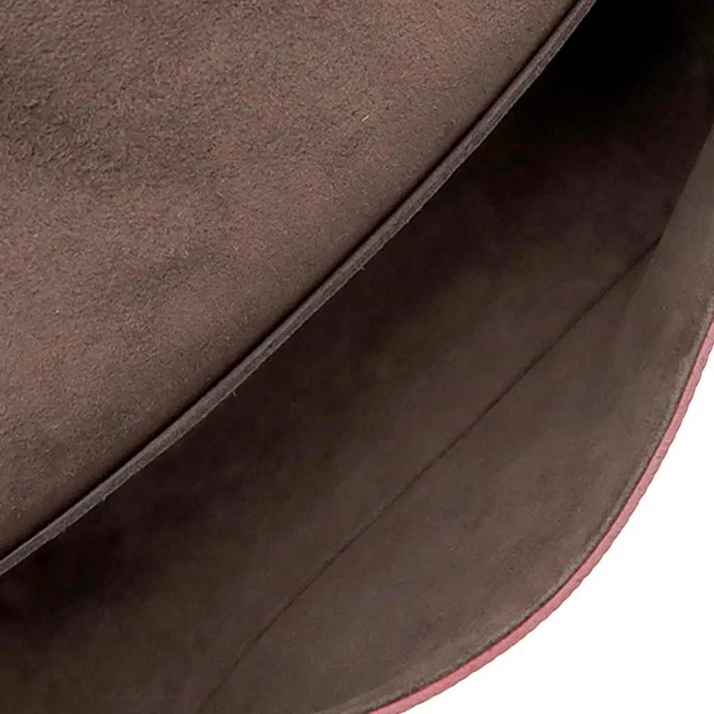 Louis Vuitton Epi Buci Brown Leather Very good - Model View