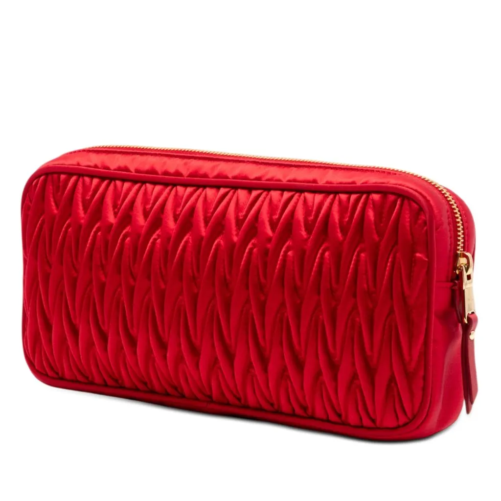 Miu Miu Nappa Matelasse Clutch Red Leather Very good - Back View