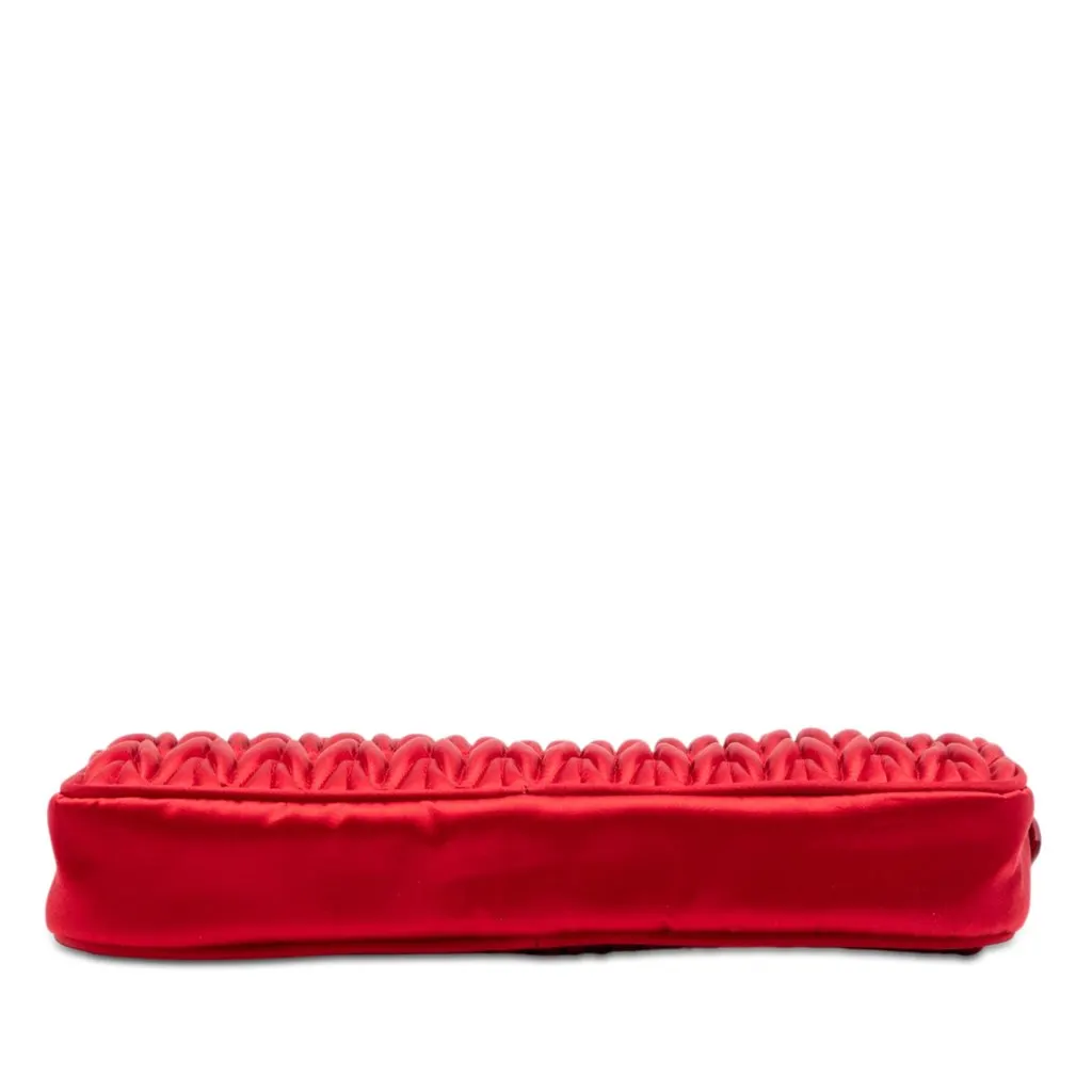 Miu Miu Nappa Matelasse Clutch Red Leather Very good - Inside View
