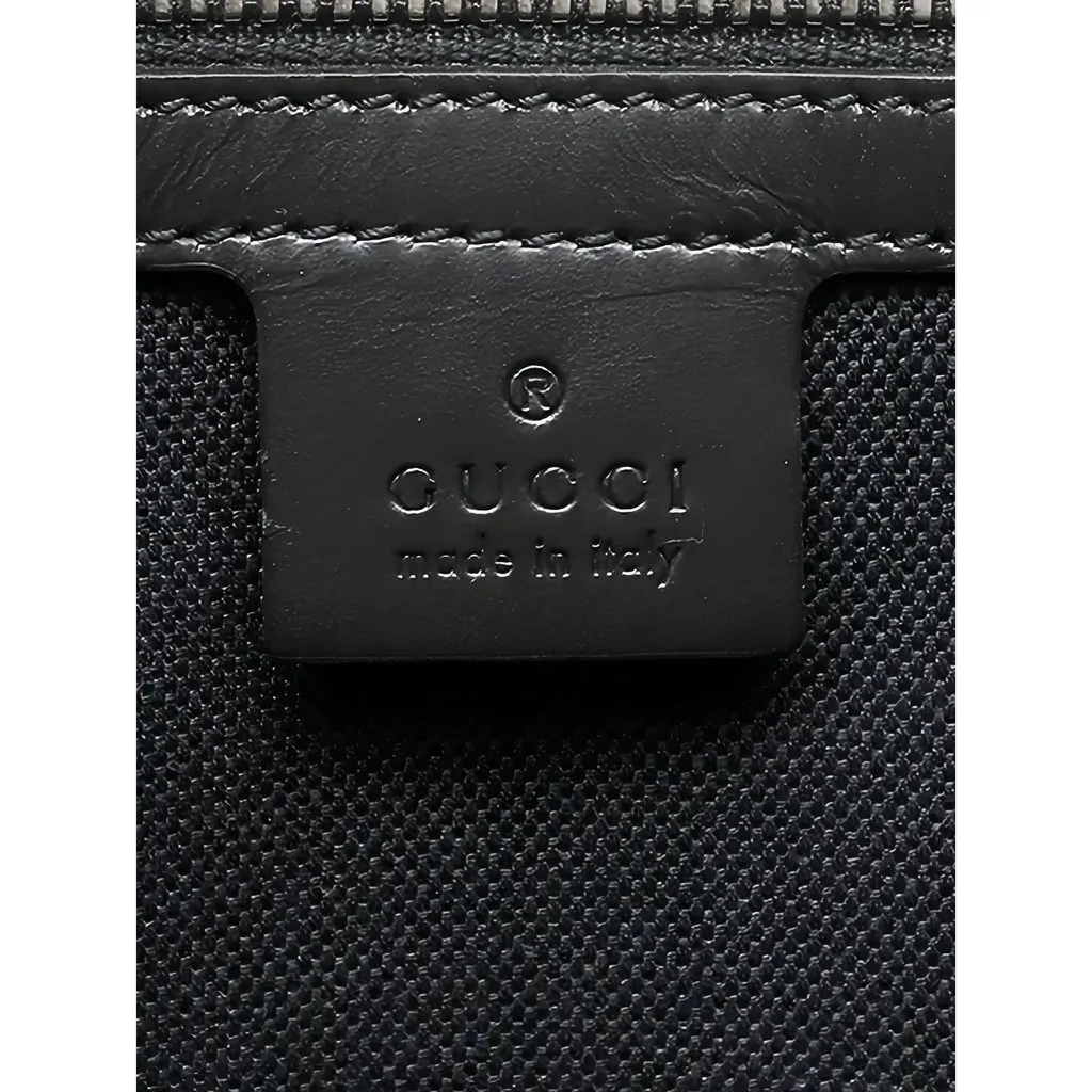 Gucci GG Supreme Tote Black Canvas Very good - Box View