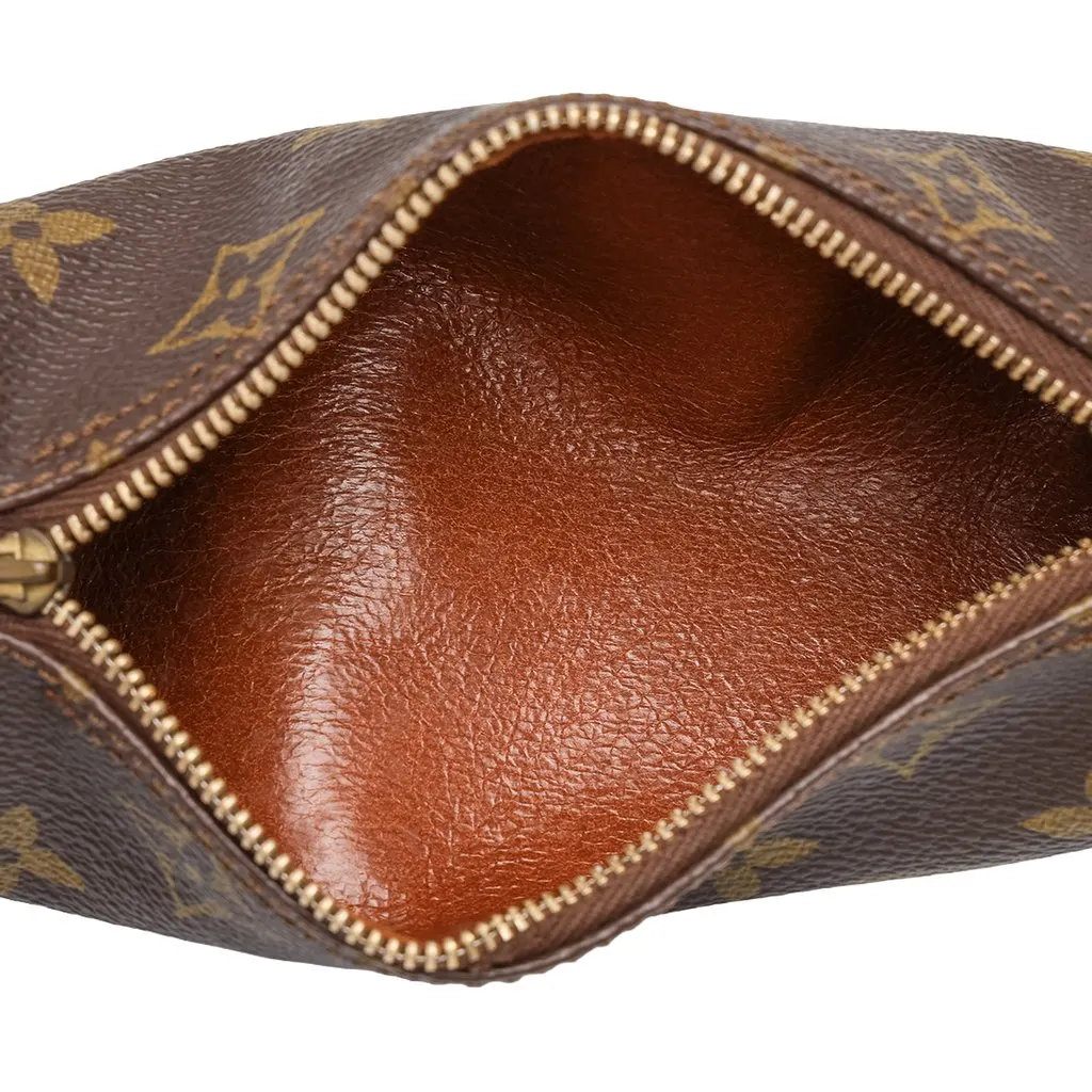 Louis Vuitton Monogram Etui Golf Ball Case Brown Canvas Good - Model View