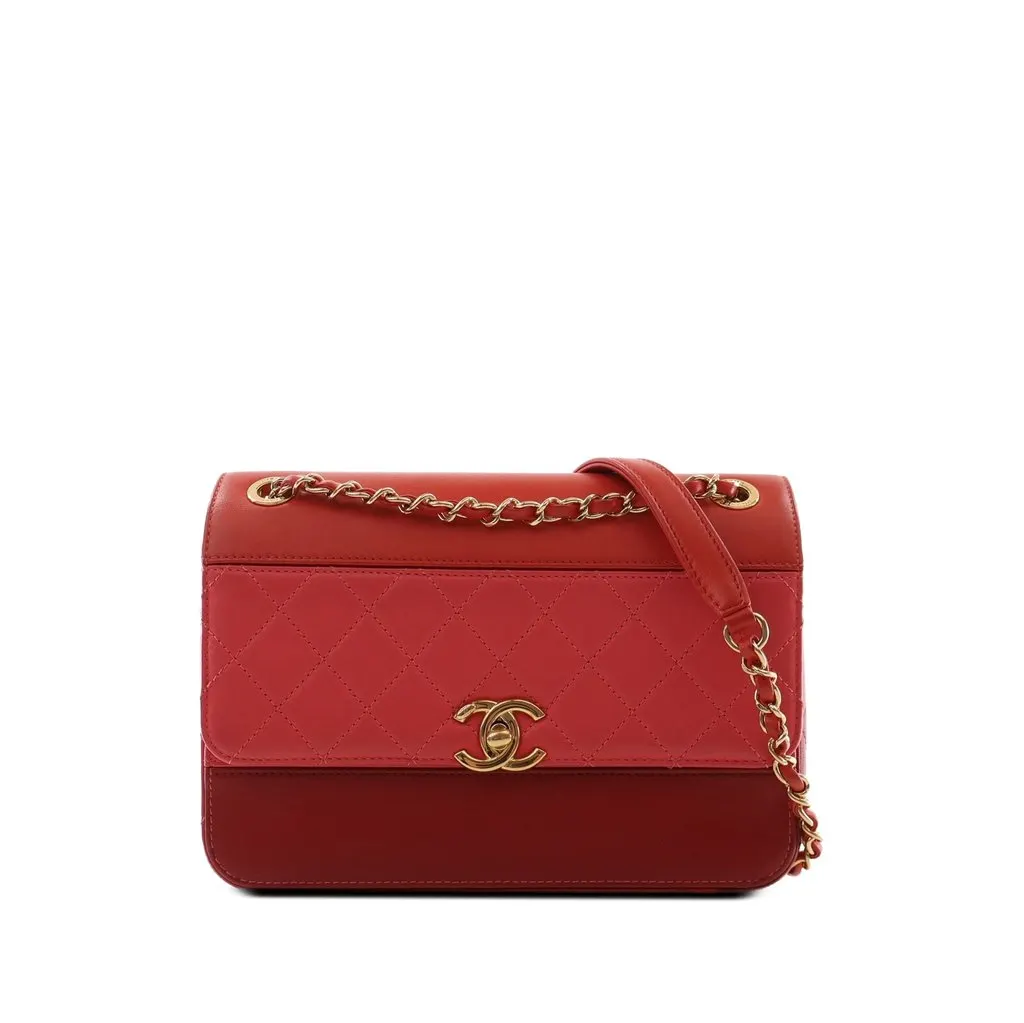 Chanel CC Tricolor Quilted Lambskin Single Flap Red Leather Very good - Front View
