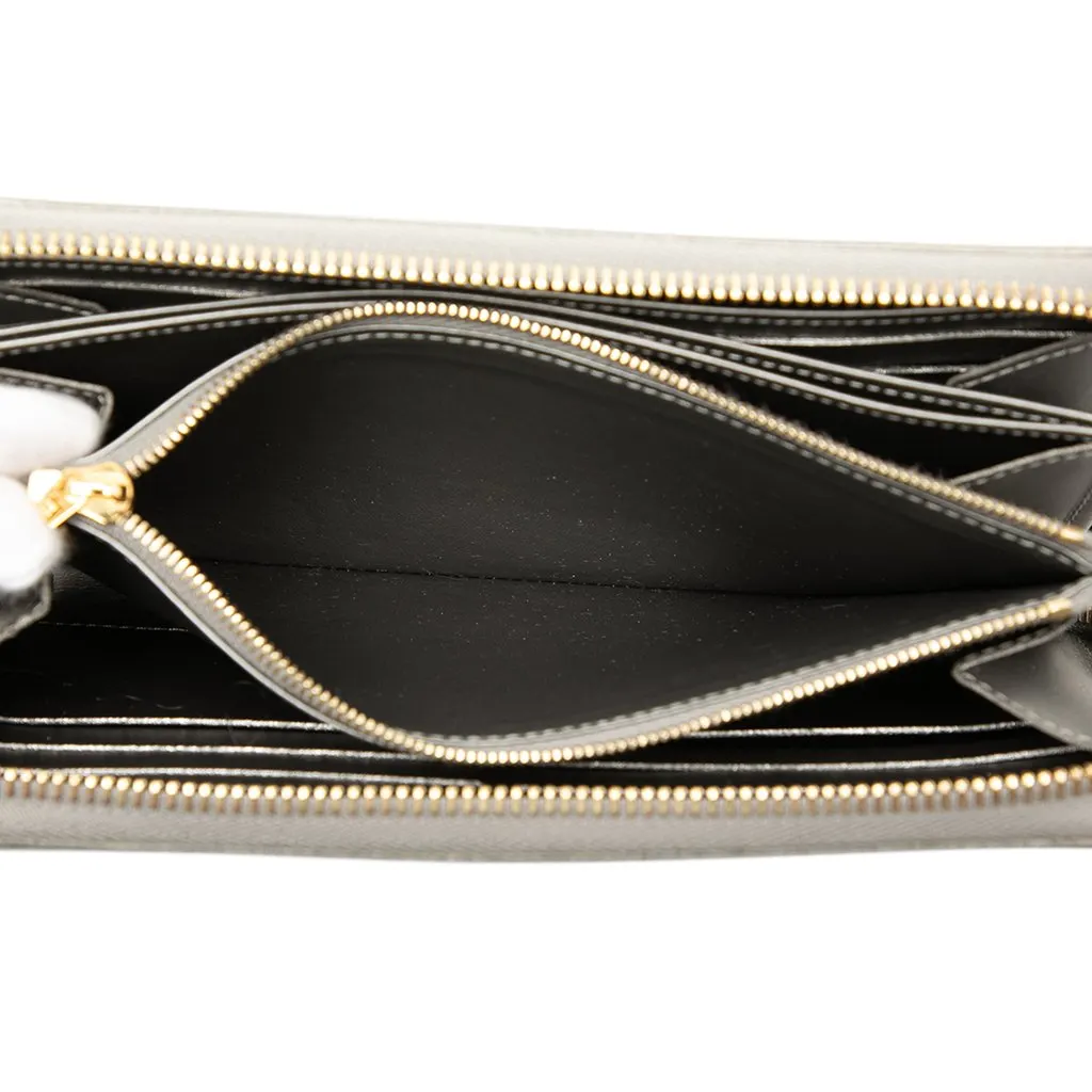 Louis Vuitton Monogram Vernis Zippy Long Wallet Silver Leather Very good - Model View