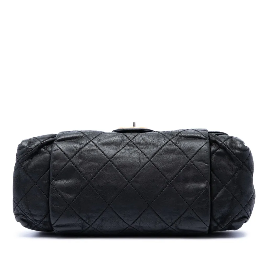 Chanel Large Quilted Iridescent Calfskin Chic Quilt Flap Black Leather Very good - Inside View