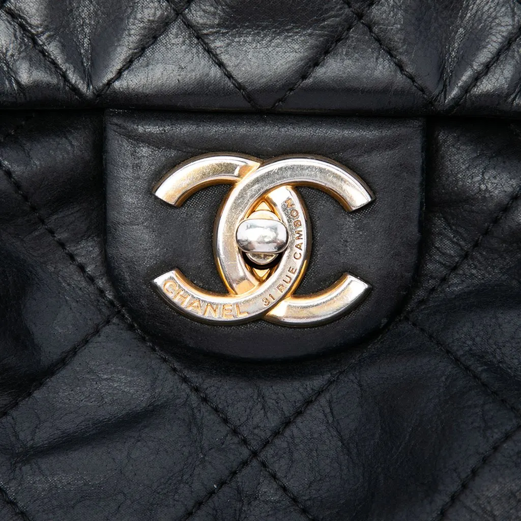 Chanel Large Quilted Iridescent Calfskin Chic Quilt Flap Black Leather Very good - Box View