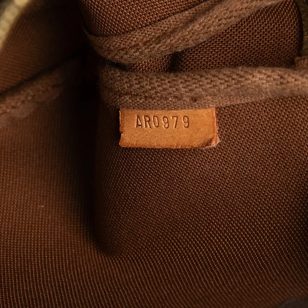 Louis Vuitton Monogram Pochette Accessoires Brown Very good - Box View