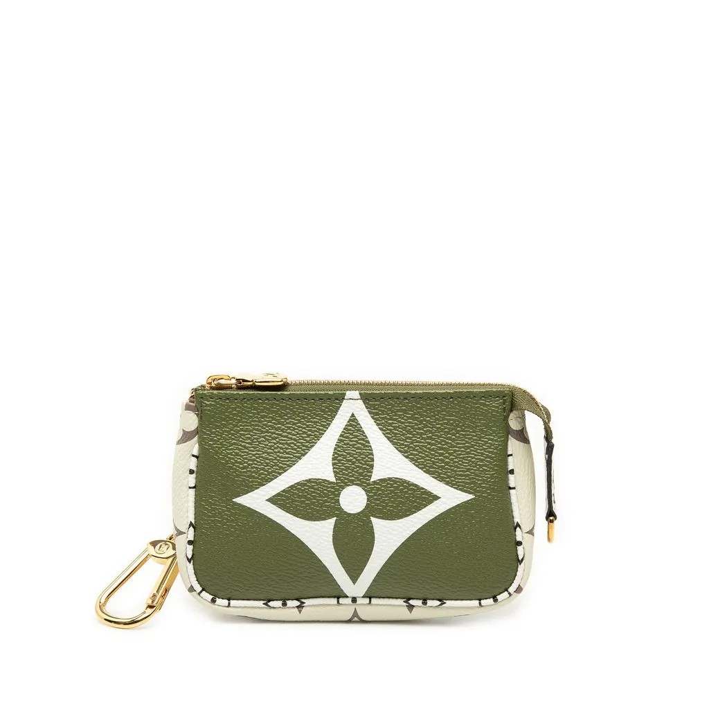 Louis Vuitton Monogram Giant Micro Pochette Accessoires Green Canvas Very good - Front View