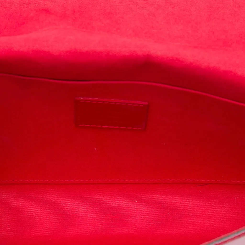 Louis Vuitton Monogram Vernis Pochette Felicie Red Leather Very good - Model View