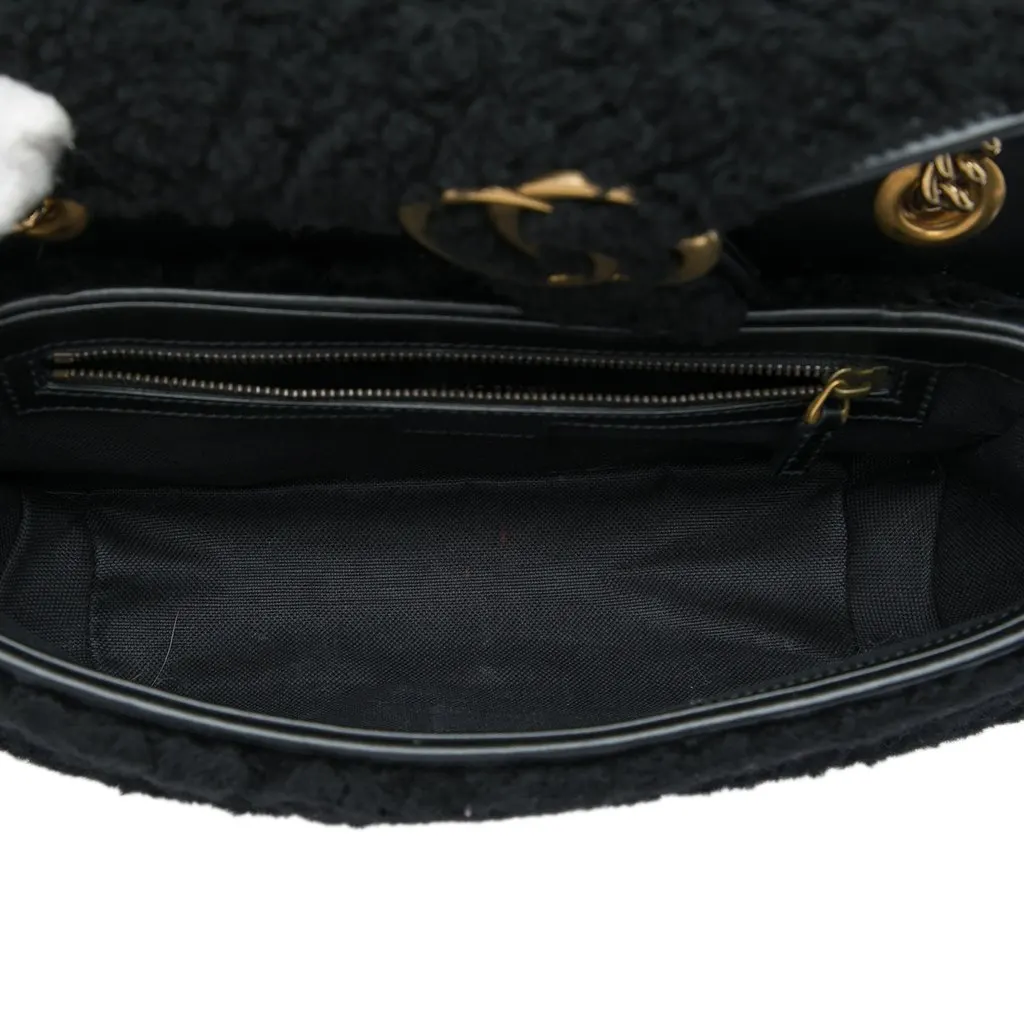 Gucci Medium GG Marmont Matelasse Shearling Shoulder Bag Black Shearling Very good - Model View