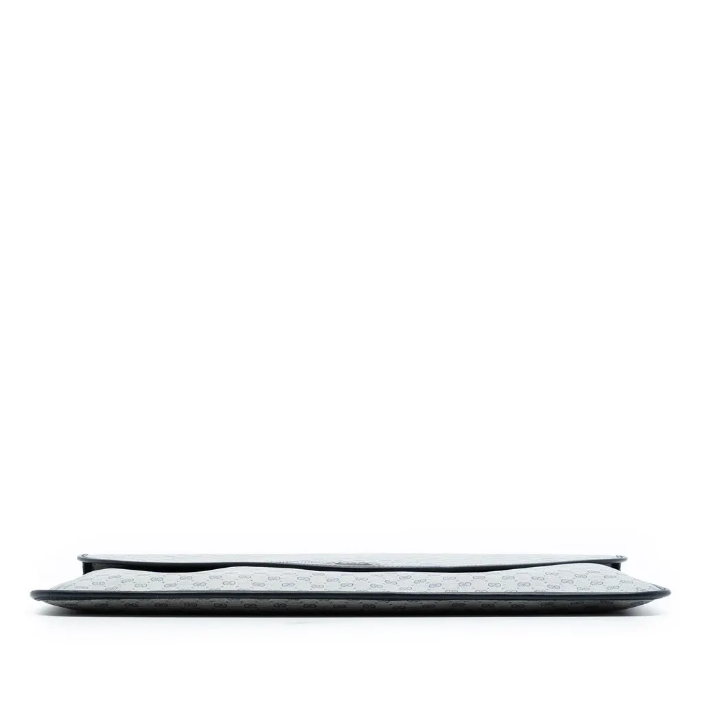 Gucci Micro GG Supreme Clutch Silver Canvas Very good - Inside View
