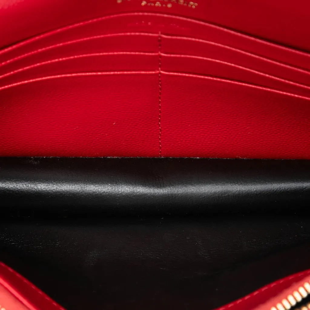 Saint Laurent Grain De Poudre Chevron Monogram Envelope Wallet on Chain Red Leather Very good - Model View