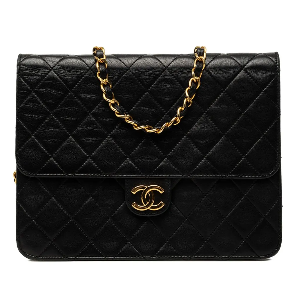 Chanel Small CC Quilted Lambskin Single Flap Black Leather Very good - Front View