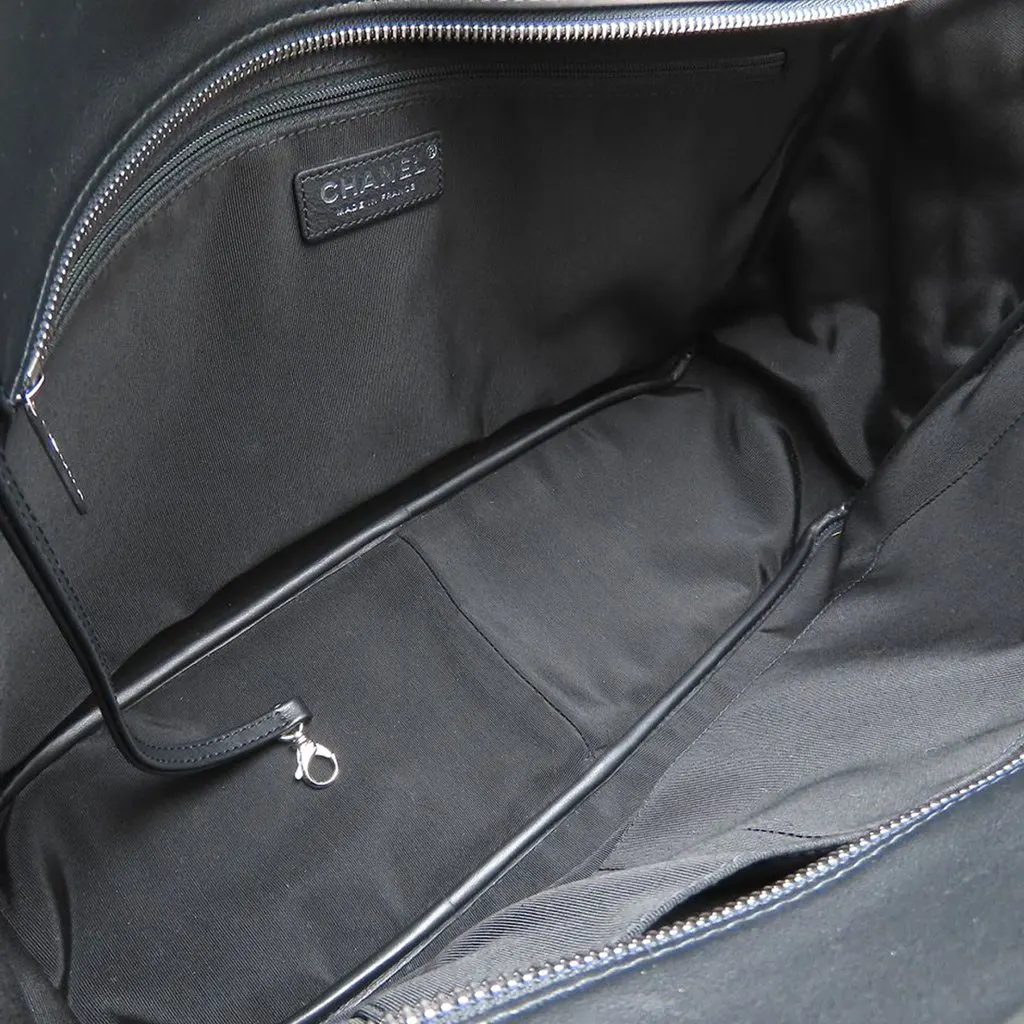 Chanel CC Quilted Calfskin Ultra Pocket Shopping Tote Black Leather Very good - Model View