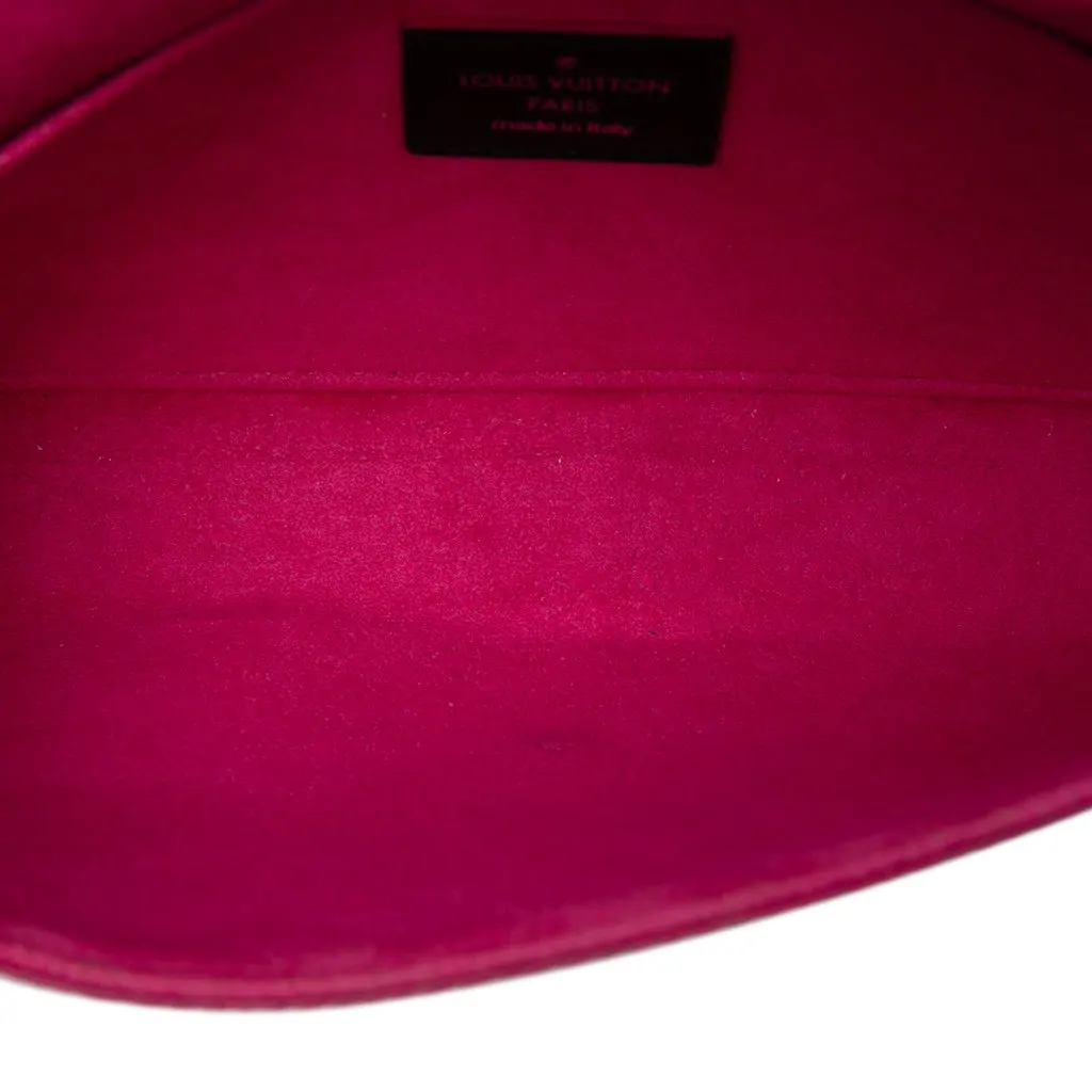 Louis Vuitton Epi Pochette Felicie Black Leather Good - Model View