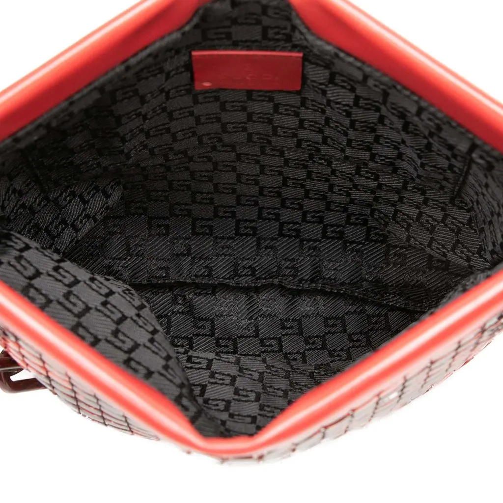 Gucci Metal Abstact Lava  Chainmail Shoulder Bag Red Metal Very good - Model View