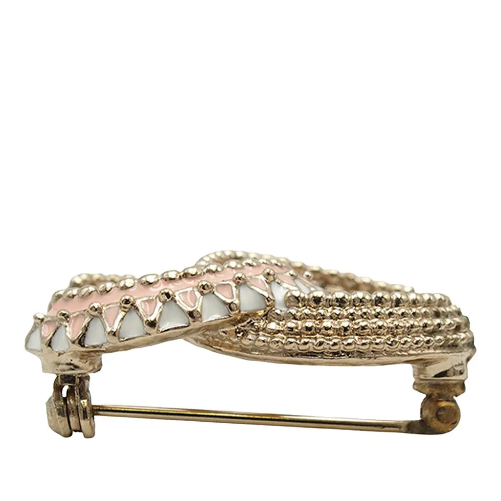 Chanel Gold Plated Lacquered CC Brooch Gold Metal Very good - Model View