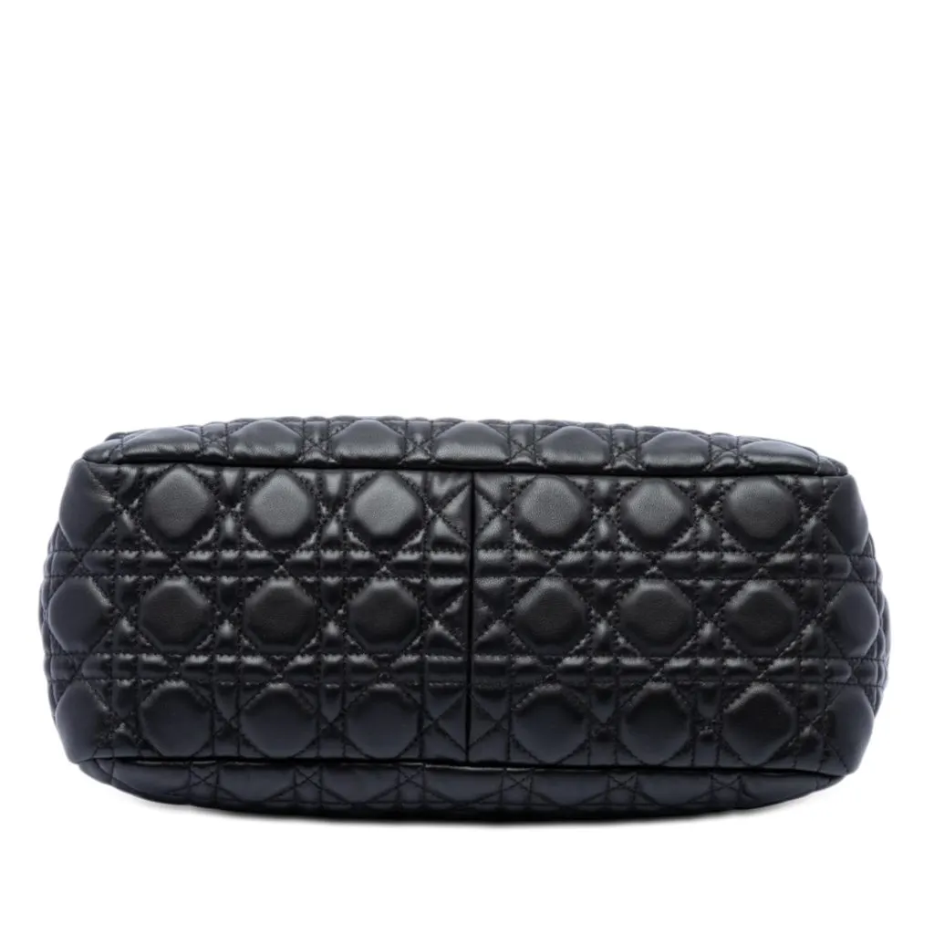 Dior Lambskin Cannage New Lock Shoulder Bag Black Leather Very good - Inside View