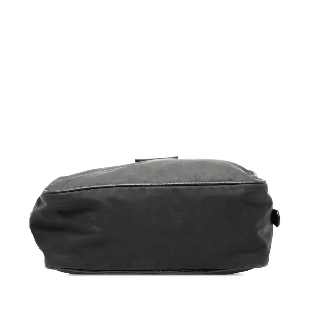 Gucci GG Nylon Toiletry Pouch Black Good - Inside View